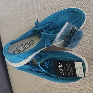 BRAND NEW Hey Dude shoes size 7